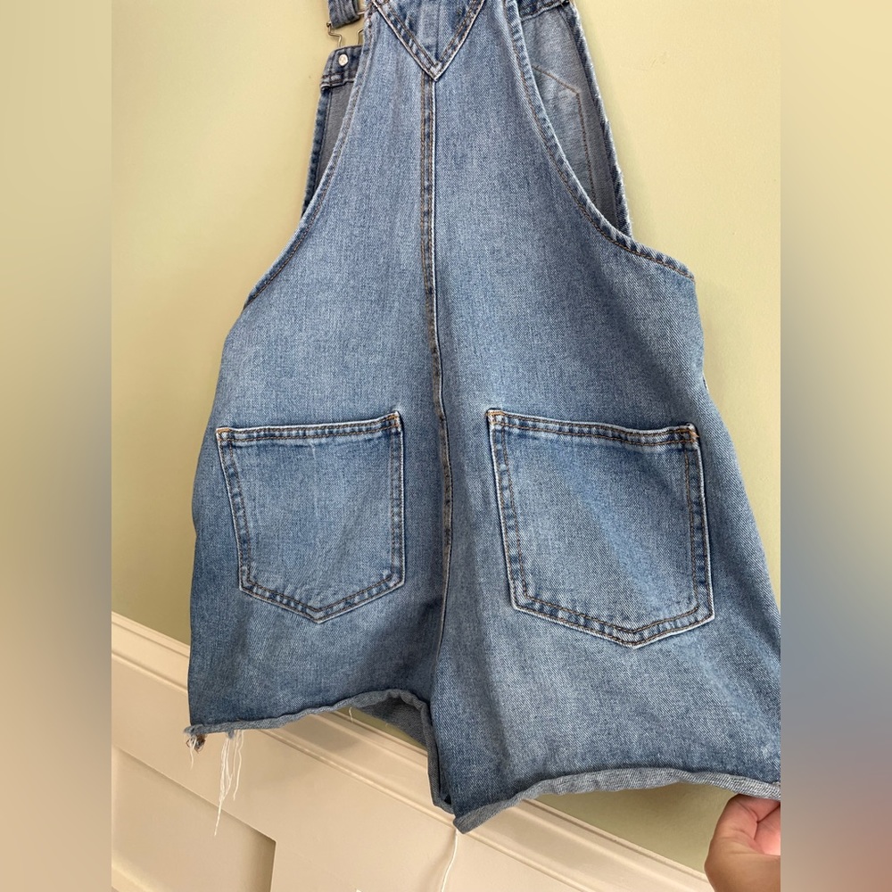 WILD FABLE Overall Shorts - Cute Distressed - Relaxed fit/ Y2K Retro - Picture 9 of 9